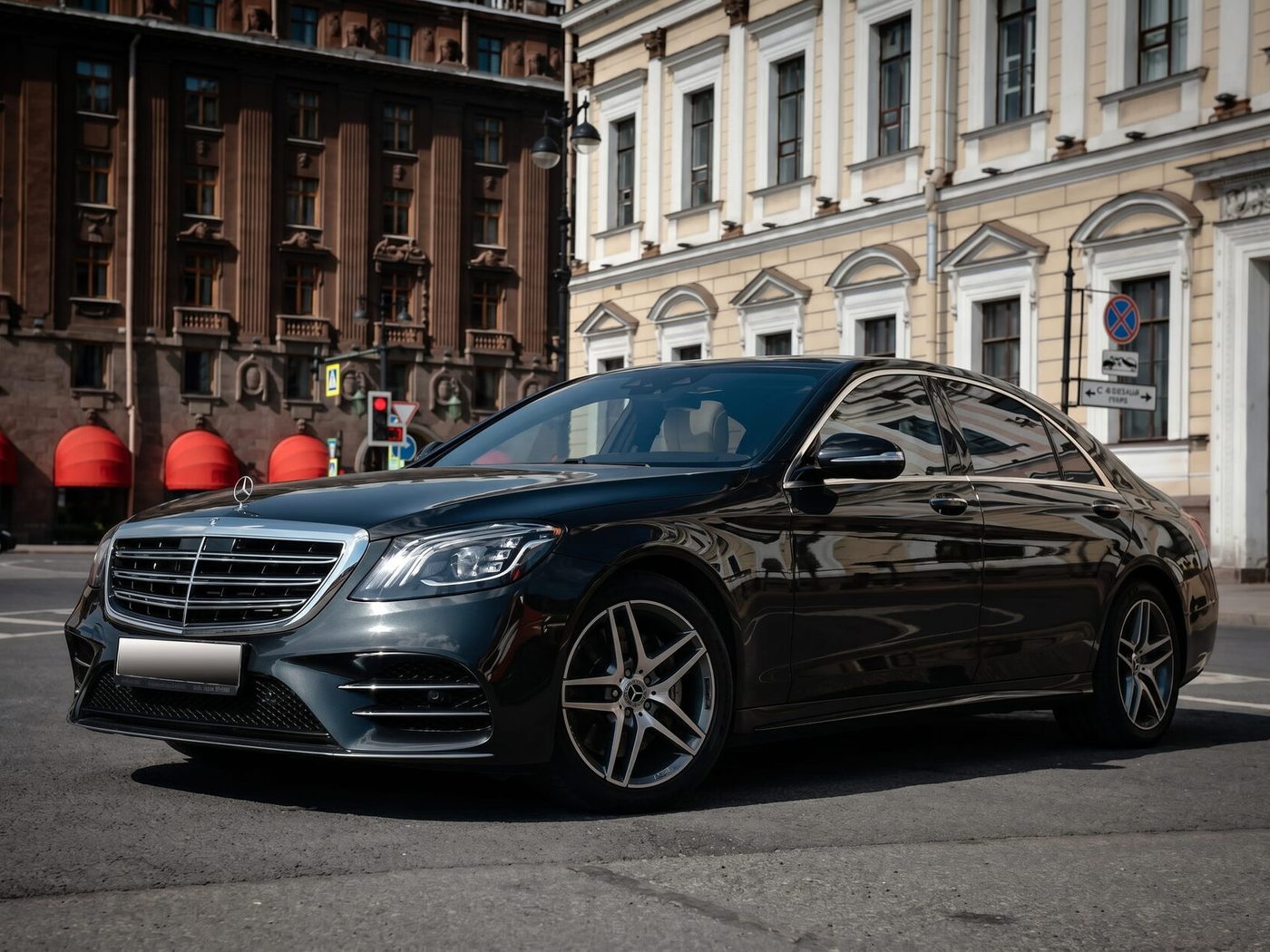 Mercedes-Benz S-Класс VI (W222)
