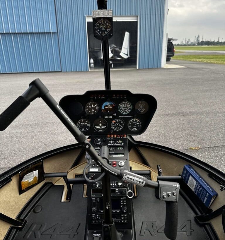 Robinson R44 Raven2