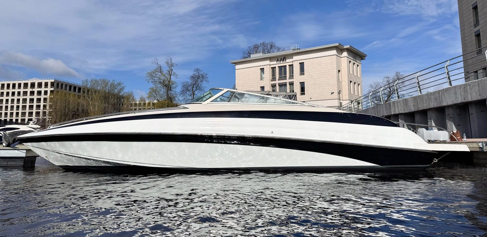 Синатра CrownLine 266ccr