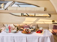 Sealine 43 Monte Carlo — снимок 8
