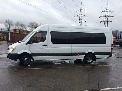 Mercedes-⁠Benz Sprinter Турист — снимок 6
