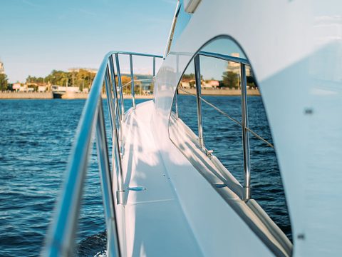 Rodman 44 Holiday — снимок 18
