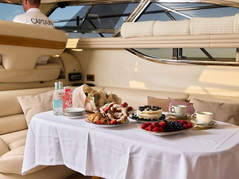 Sealine 43 Monte Carlo — снимок 10