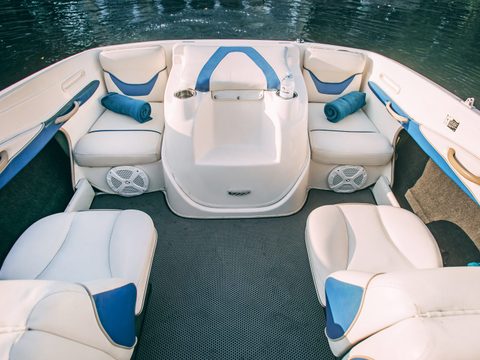Тори Bayliner 185 — снимок 12