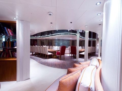 Elegant 007 — снимок 5