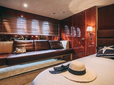 Fairline 68 Аврора — снимок 24