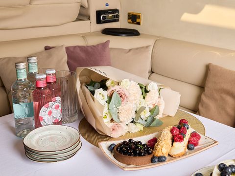Sealine 43 Monte Carlo — снимок 12