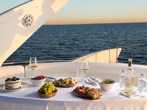 Azimut 55 — снимок 8