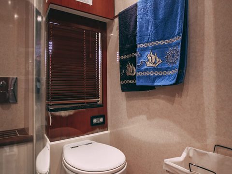 Fairline 68 Аврора — снимок 13