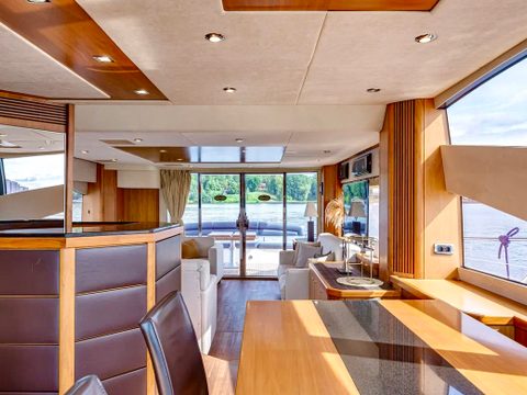 Sunseeker 70 Pallada — снимок 32