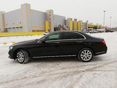 Mercedes-⁠Benz E220d V (W213) Exclusive — снимок 3