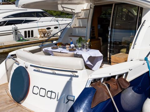 Galeon 440 София — снимок 8