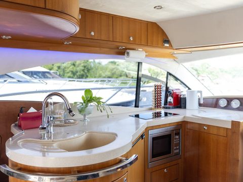 Galeon 440 София — снимок 12