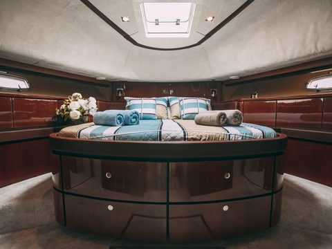 Fairline 68 Аврора — снимок 8