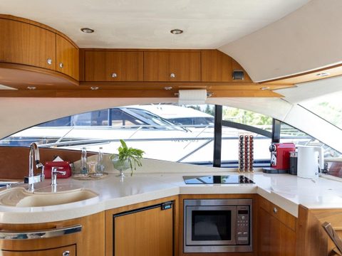 Galeon 440 София — снимок 13