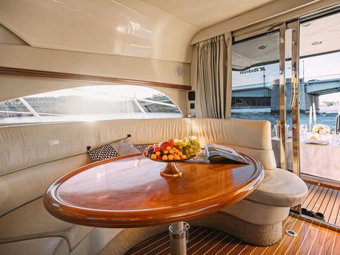 Rodman 44 Holiday — снимок 20