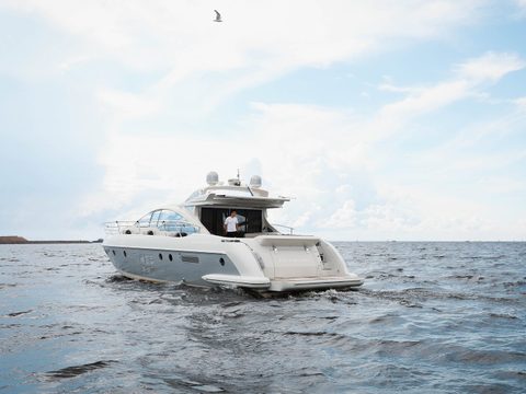 Azimut 62 Sport Дункан — снимок 11