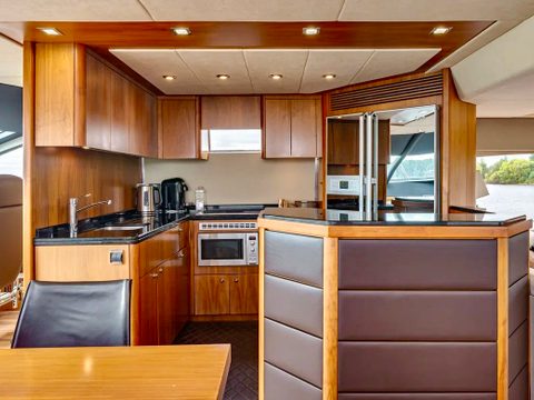 Sunseeker 70 Pallada — снимок 20