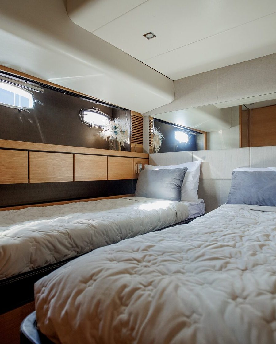 Fairline 65 САНГЛАРА