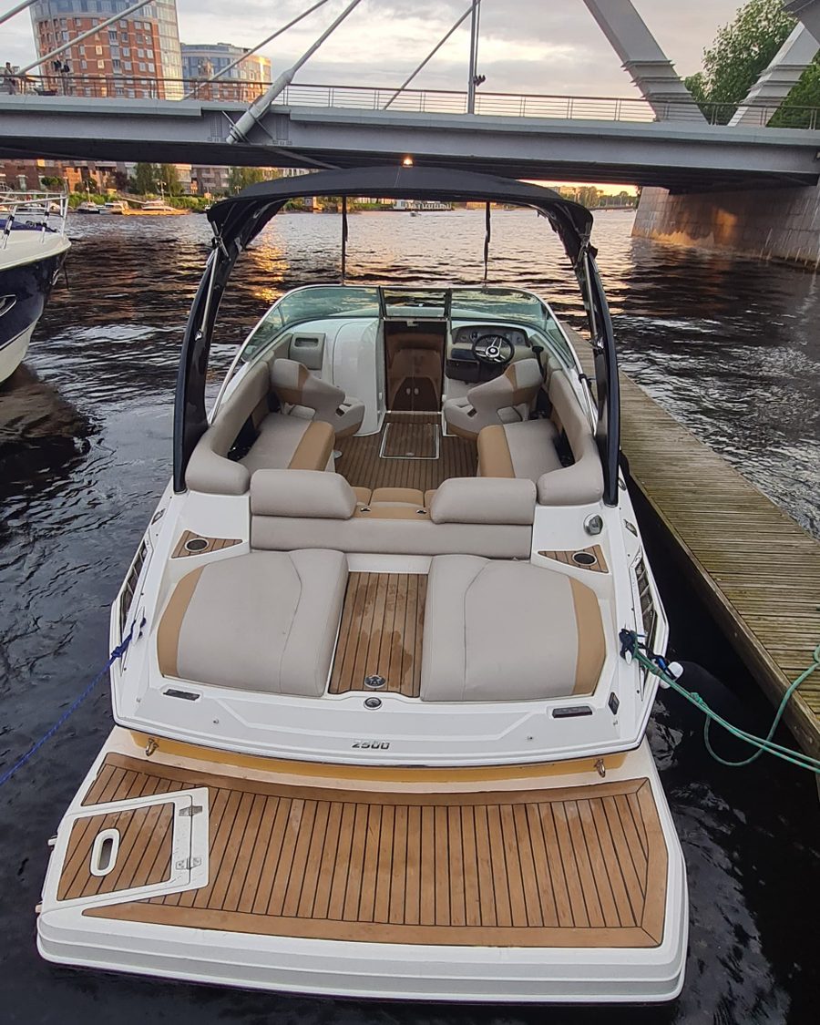 Regal 2500 Al Maktoum